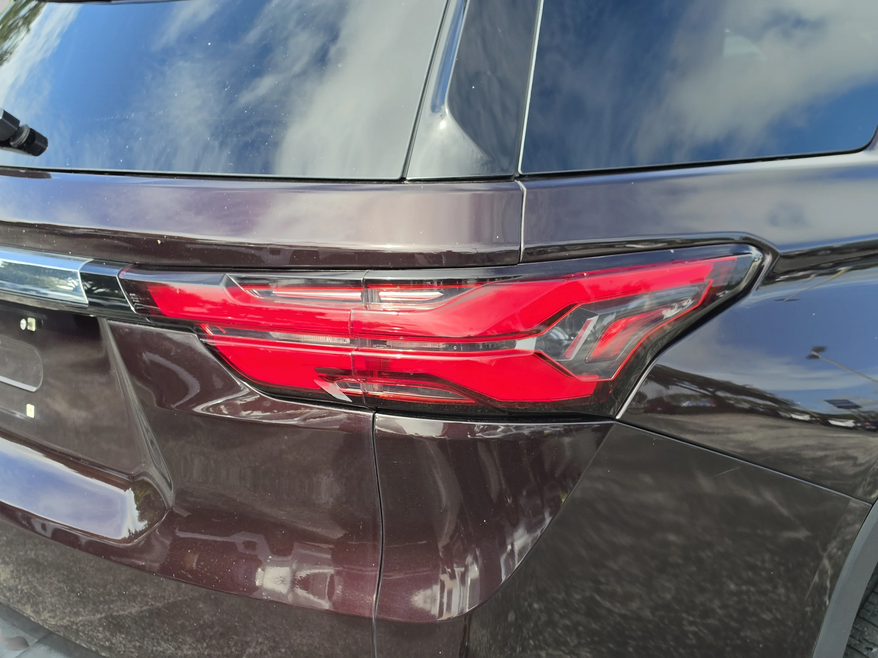 Used 2022 Black Cherry Metallic Chevrolet LT Leather image 14