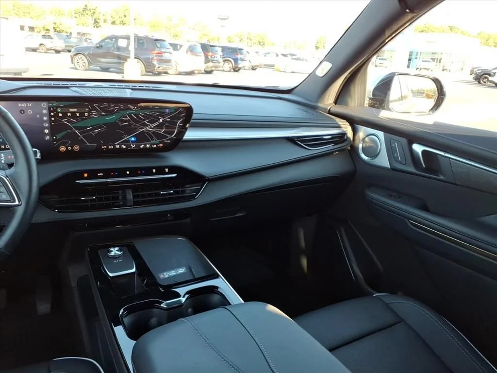 Used 2025 Moonstone Gray Metallic Buick Avenir image 26