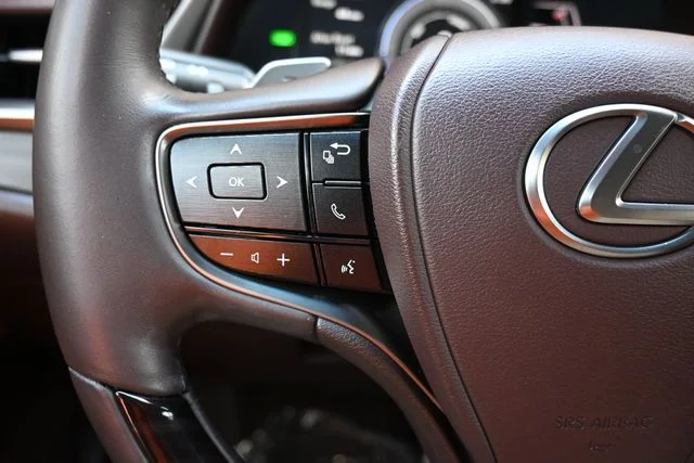 Certified Used 2020 NEBULA GRAY PEARL Lexus 300h image 27