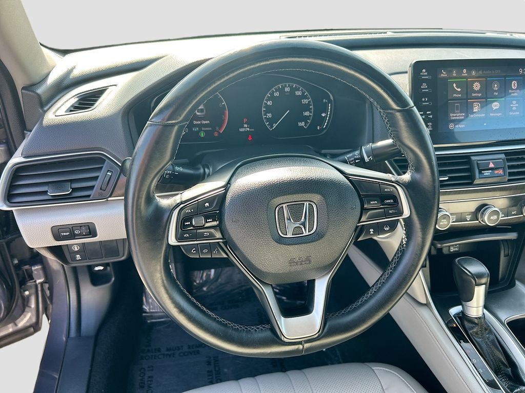 Used 2018 Modern Steel Metallic Honda EX-L image 11