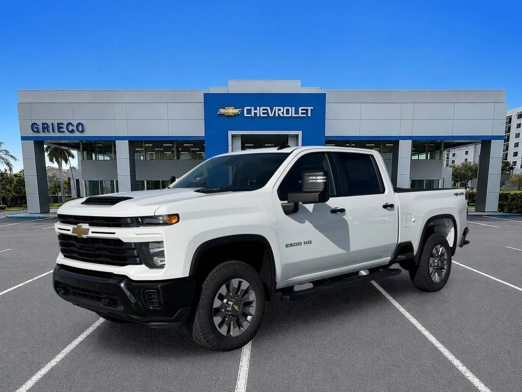 New 2026 Summit White Chevrolet Custom image 3