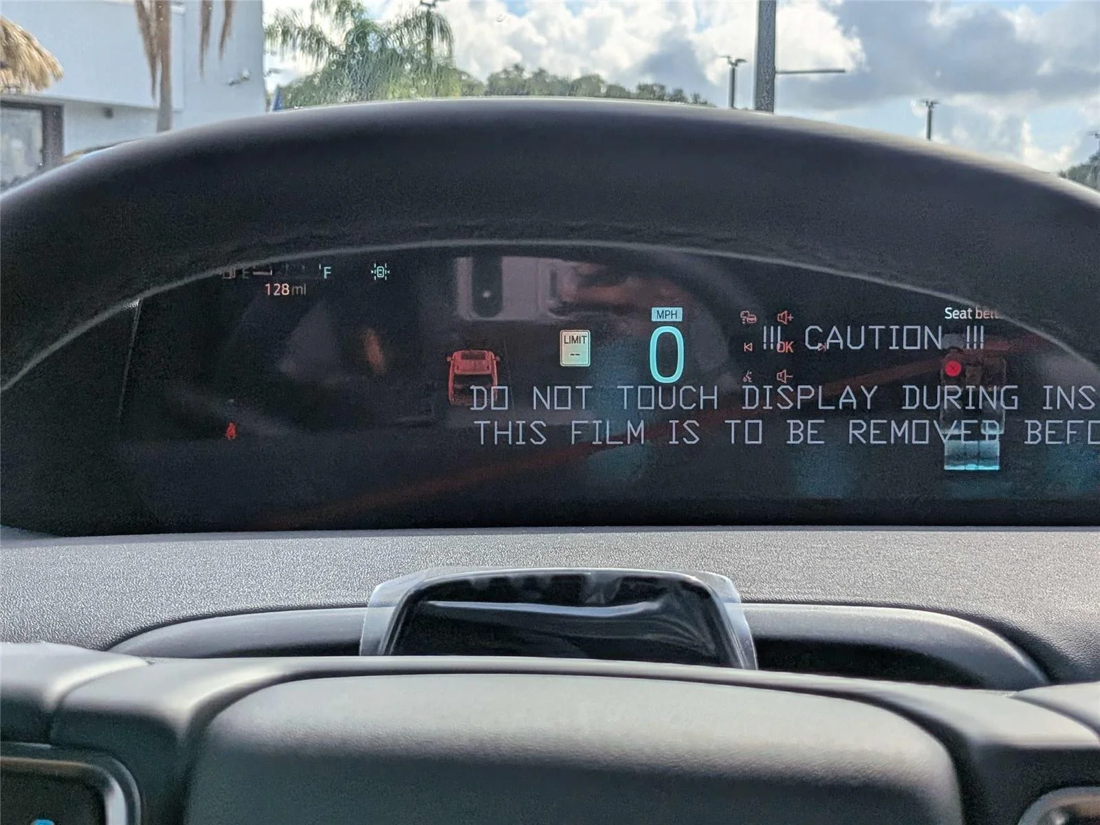 New 2026 Glacier Gray Metallic Tri-Coat Ford MAX Platinum® image 31