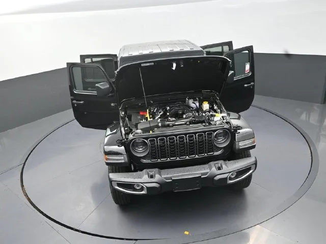 New 2026 Black Clear-Coat Exterior Paint Jeep Sahara image 29