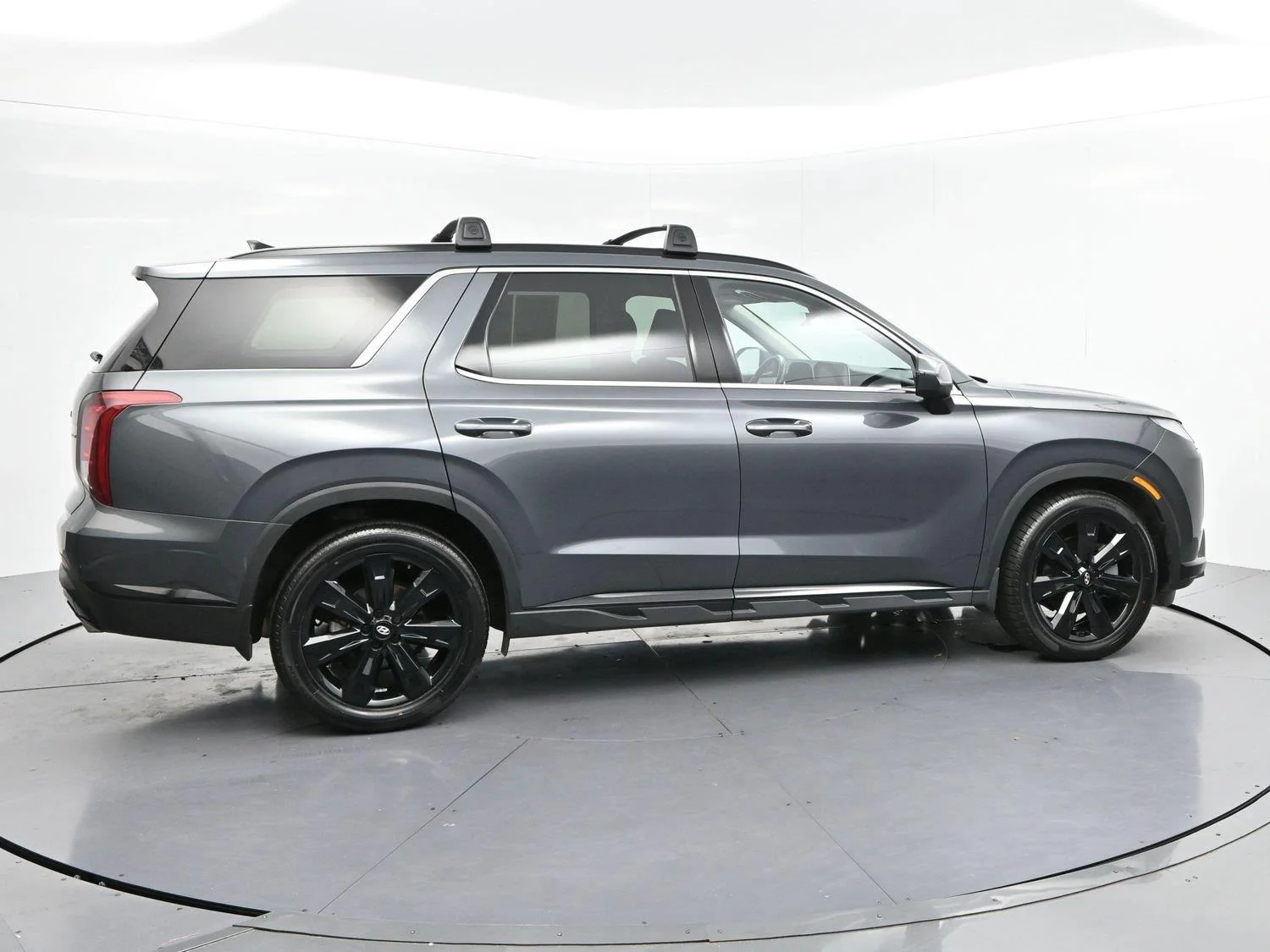 Used 2024 Gray Hyundai XRT image 7
