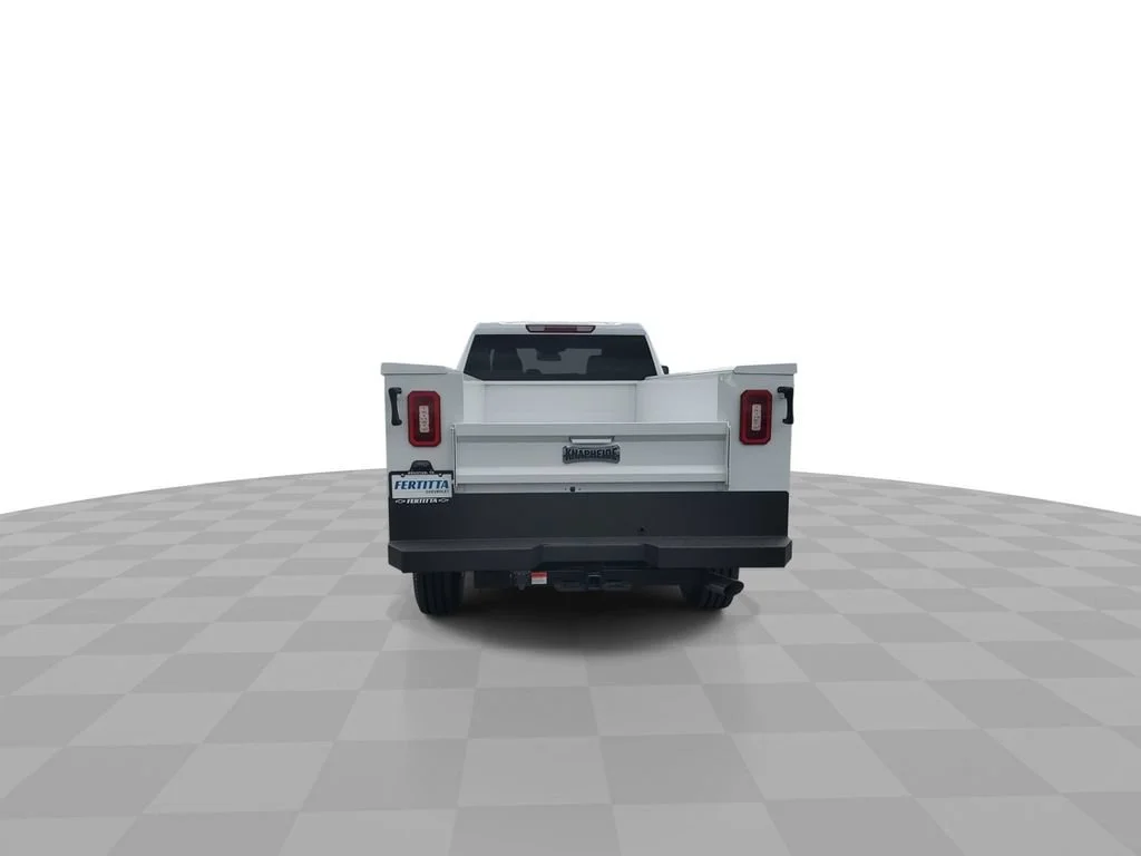 New 2026 Summit White Chevrolet WT image 7
