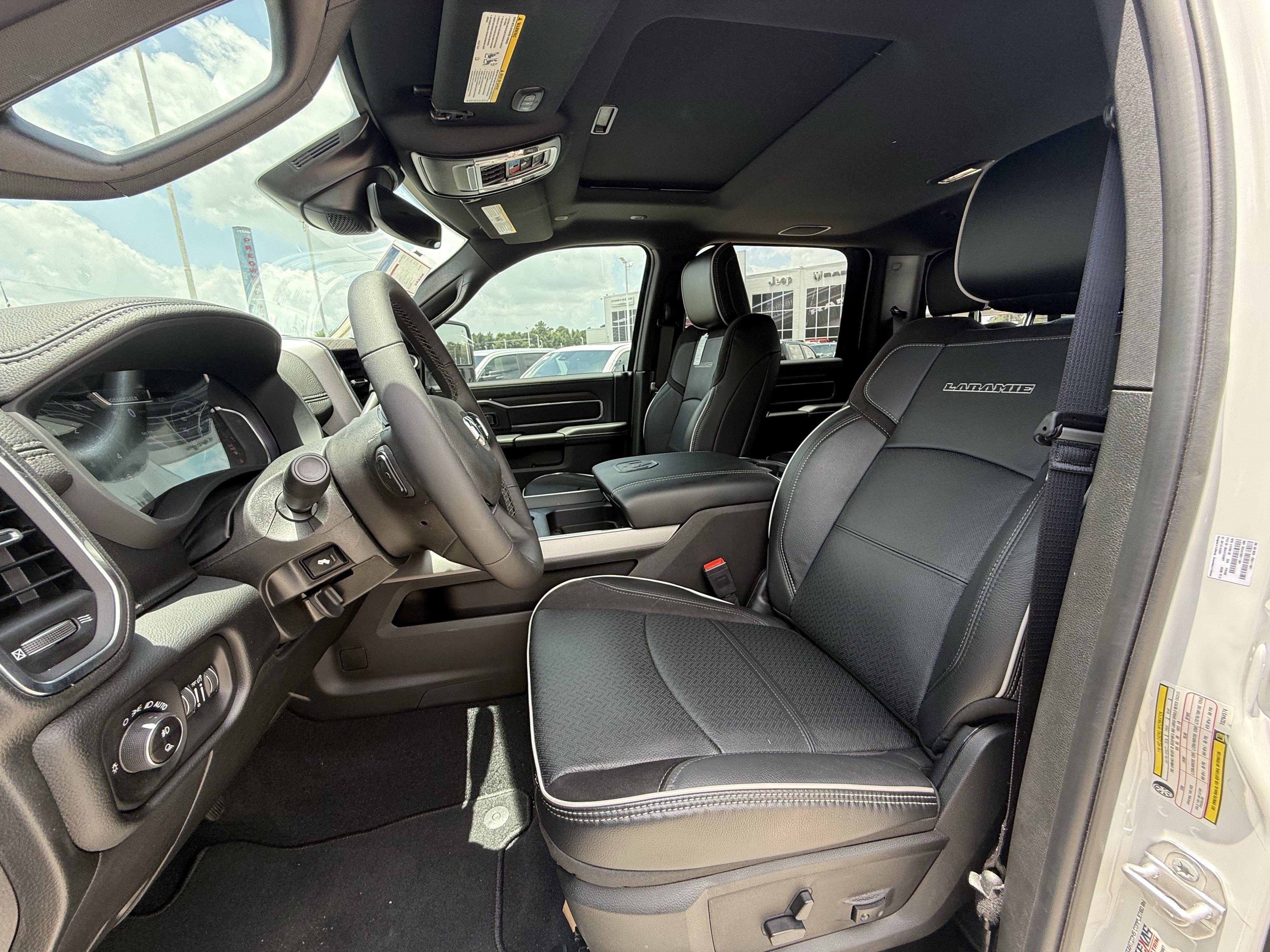 New 2026 Bright White Clear-Coat Exterior Paint RAM Laramie image 16