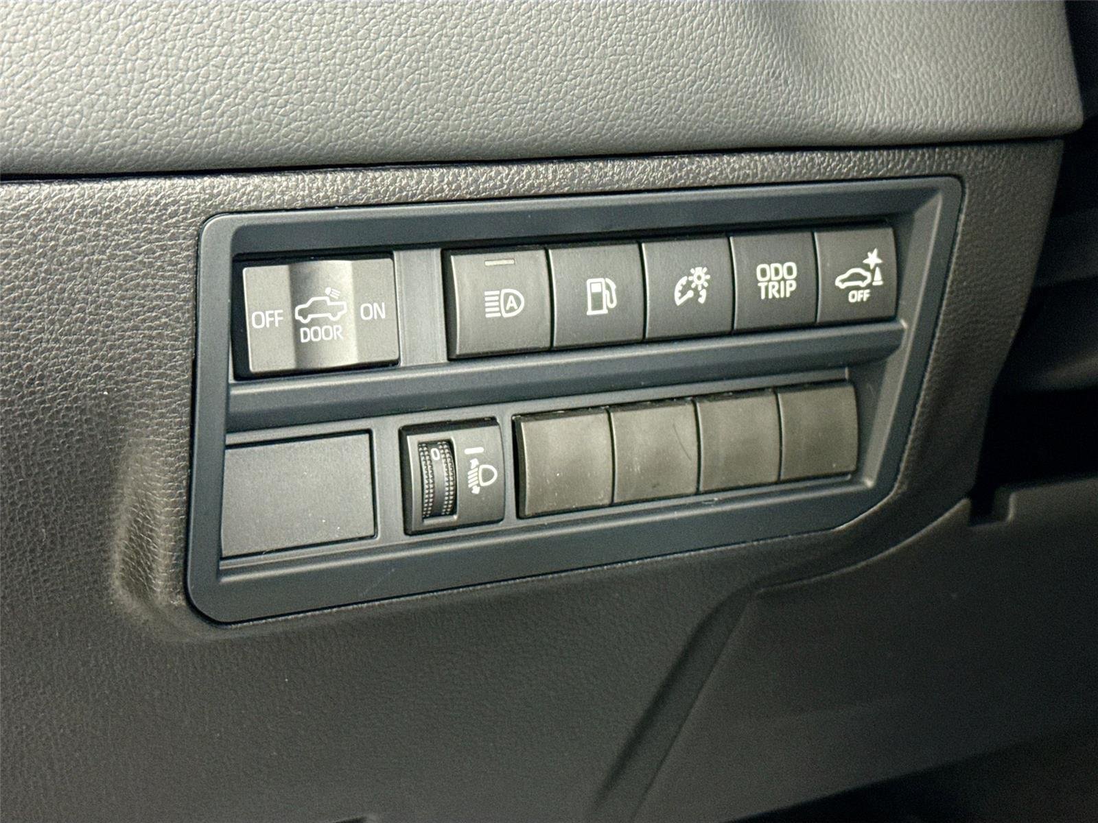 New 2026 Wind Chill Pearl Toyota Limited i-FORCE MAX image 18
