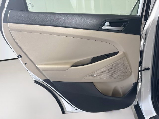 Used 2017 Dazzling White Hyundai Limited image 22
