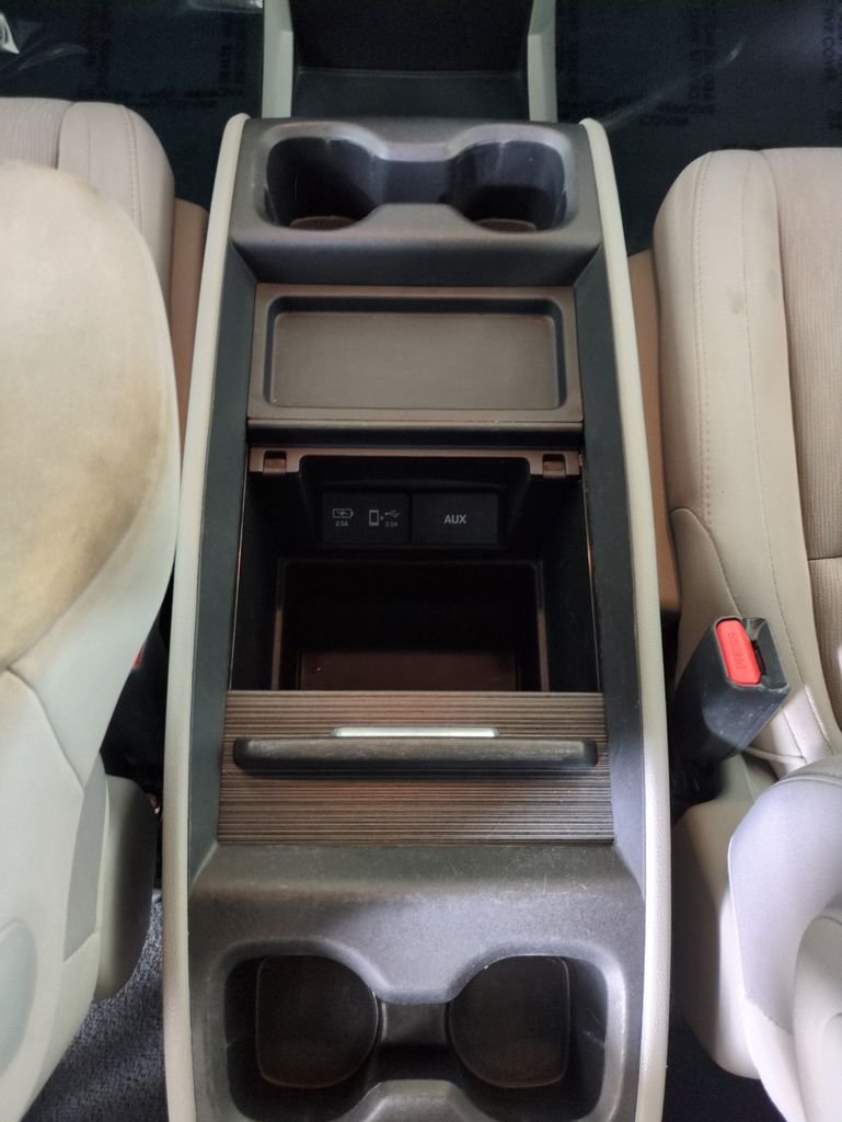 Used 2018 Obsidian Blue Pearl Honda EX image 27