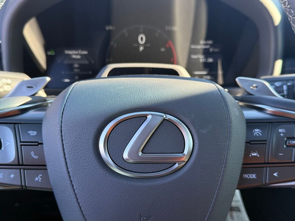 2026 Lexus LX 700h Luxury - Photo 25