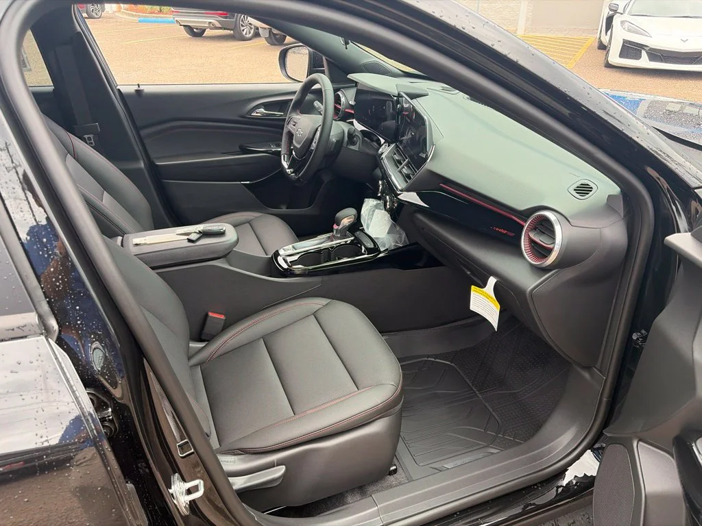 2026 Chevrolet Trax RS - Photo 11