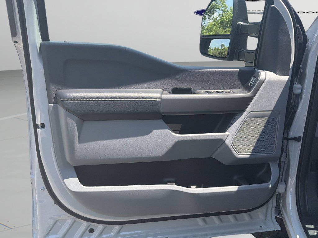 New 2026 Gray Ford XL image 19