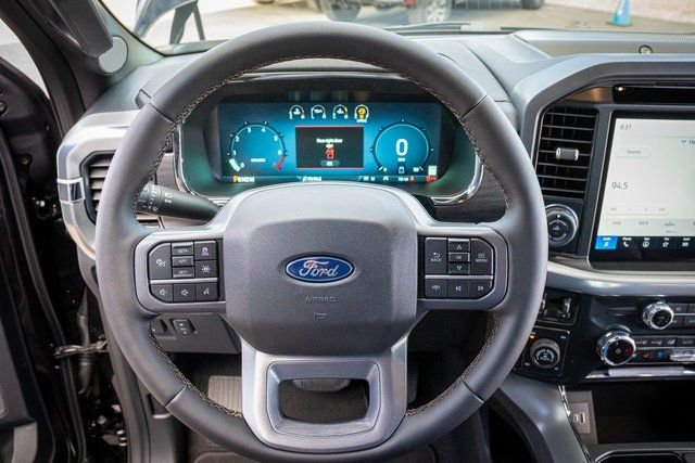 2025 Ford F-150 Lariat - Photo 18