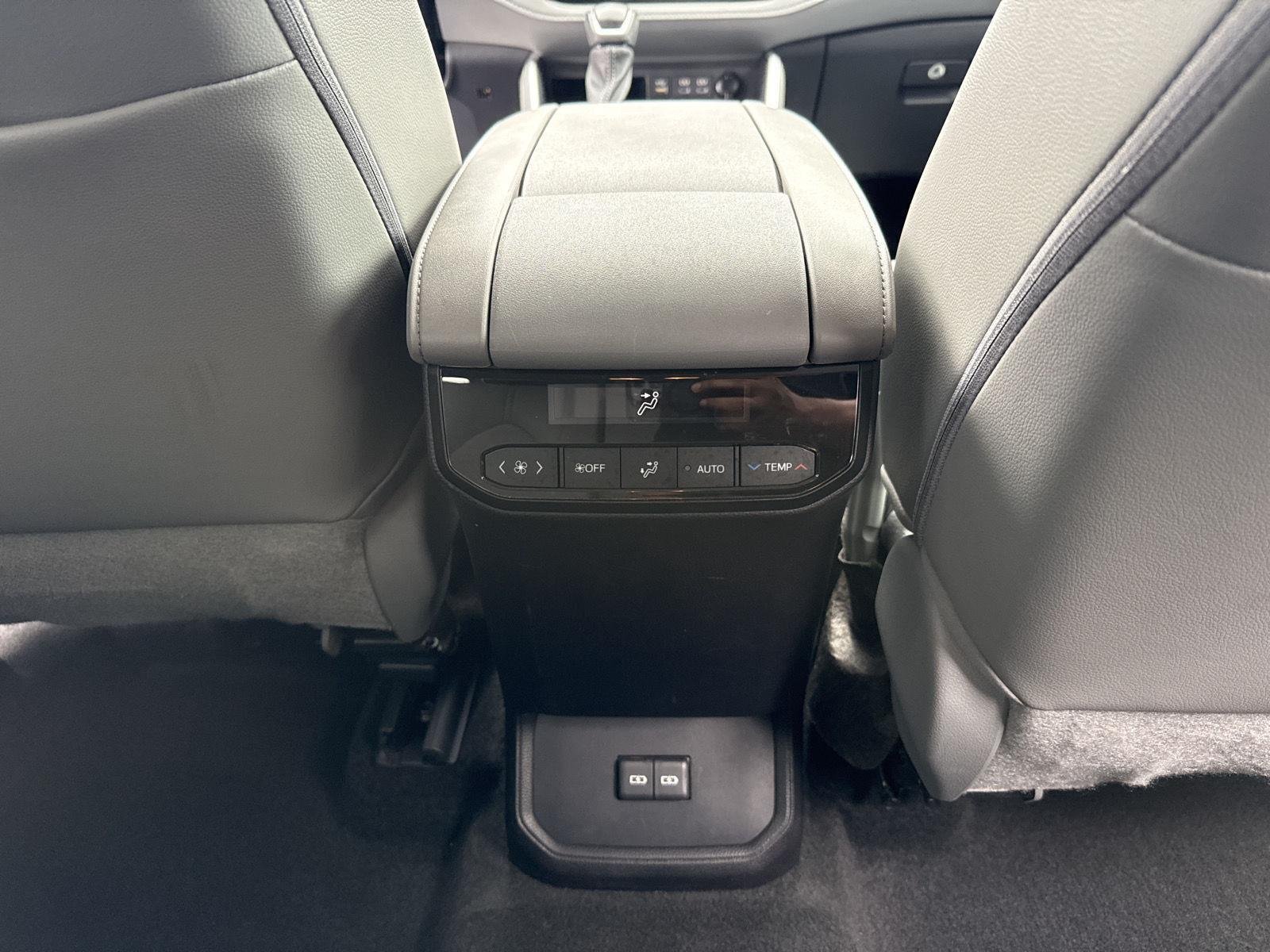 Used 2023 Wind Chill Pearl Toyota XLE image 6