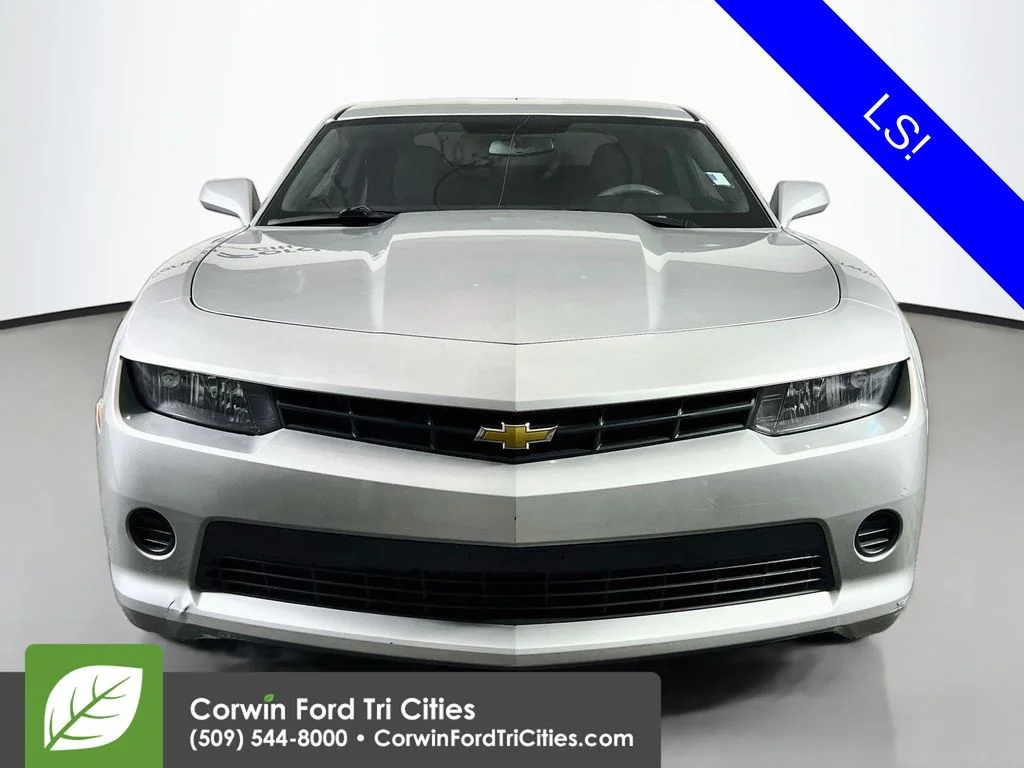 Used 2014 Silver Ice Metallic Chevrolet 2LS image 4