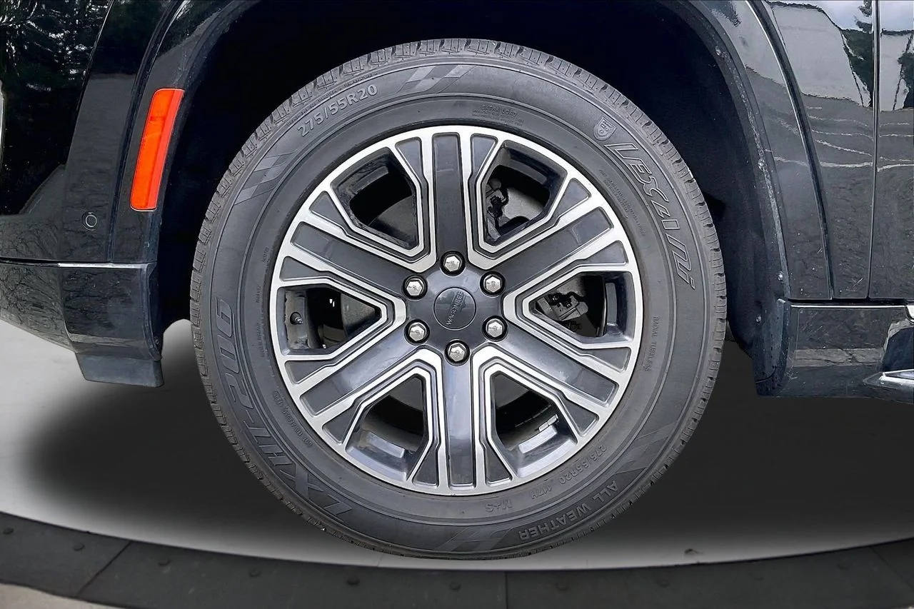 Used 2024 Black Jeep Series II image 34