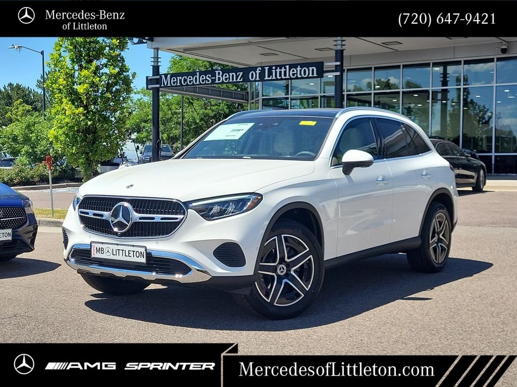 New 2026 Polar White Mercedes-Benz GLC 300 image 1