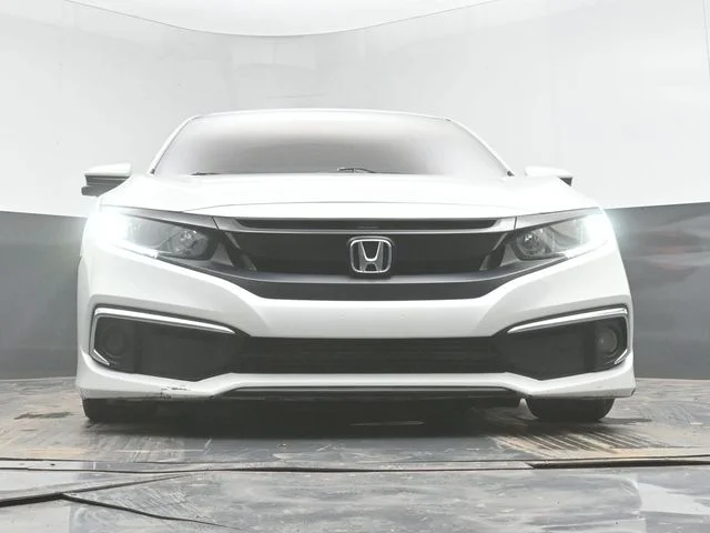 Used 2019 White Honda EX image 39