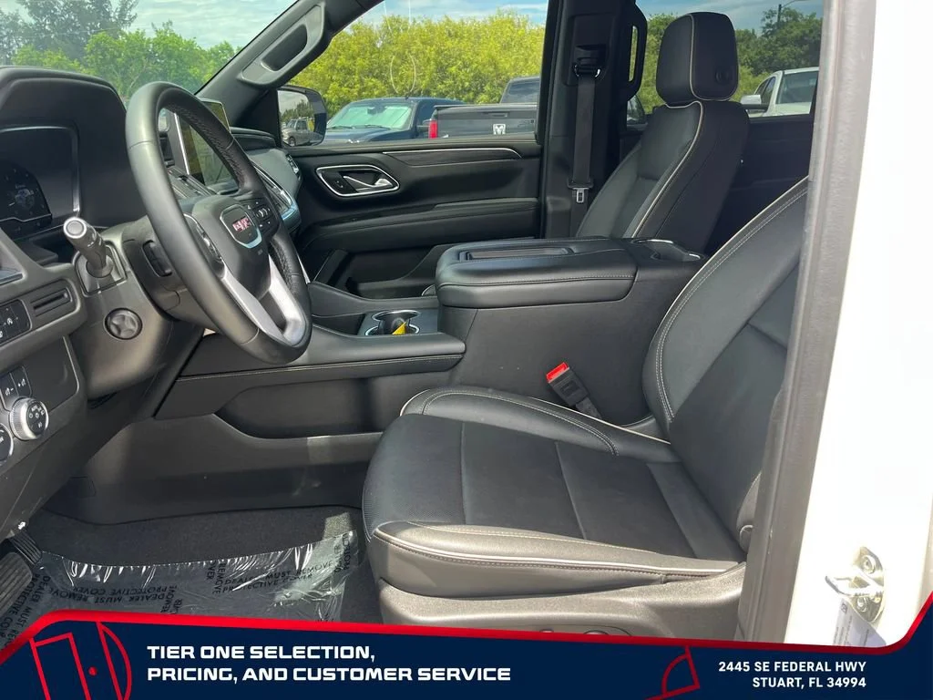 Used 2024 White Frost Tricoat GMC SLT image 9