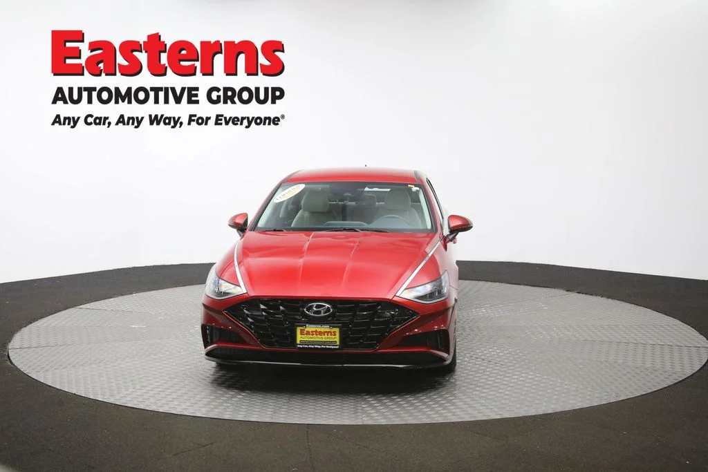 Used 2023 Red Hyundai SEL image 53