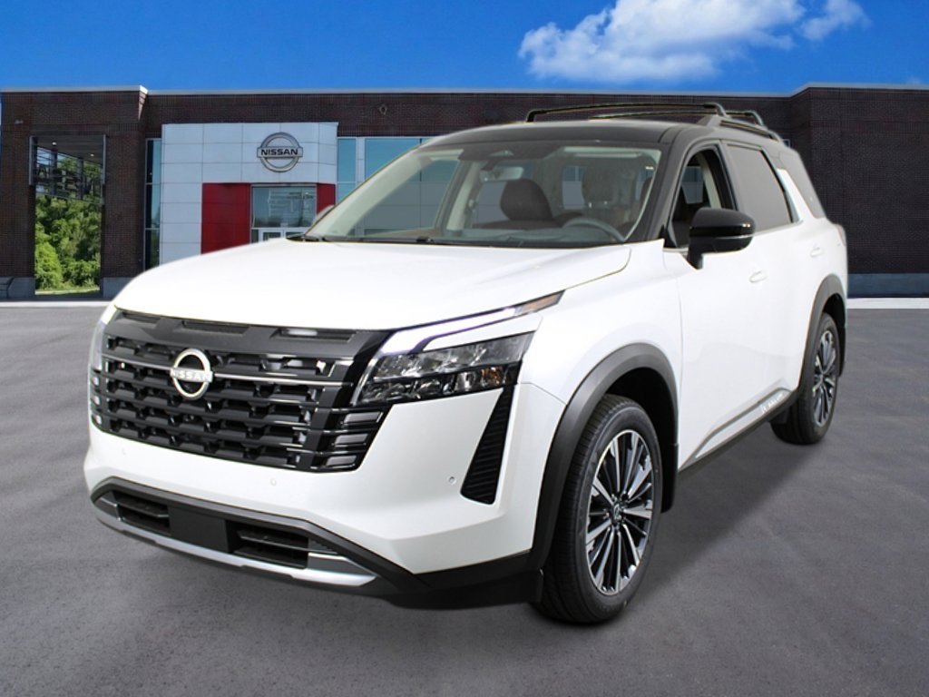 2026 Nissan Pathfinder Platinum 2WD's photo