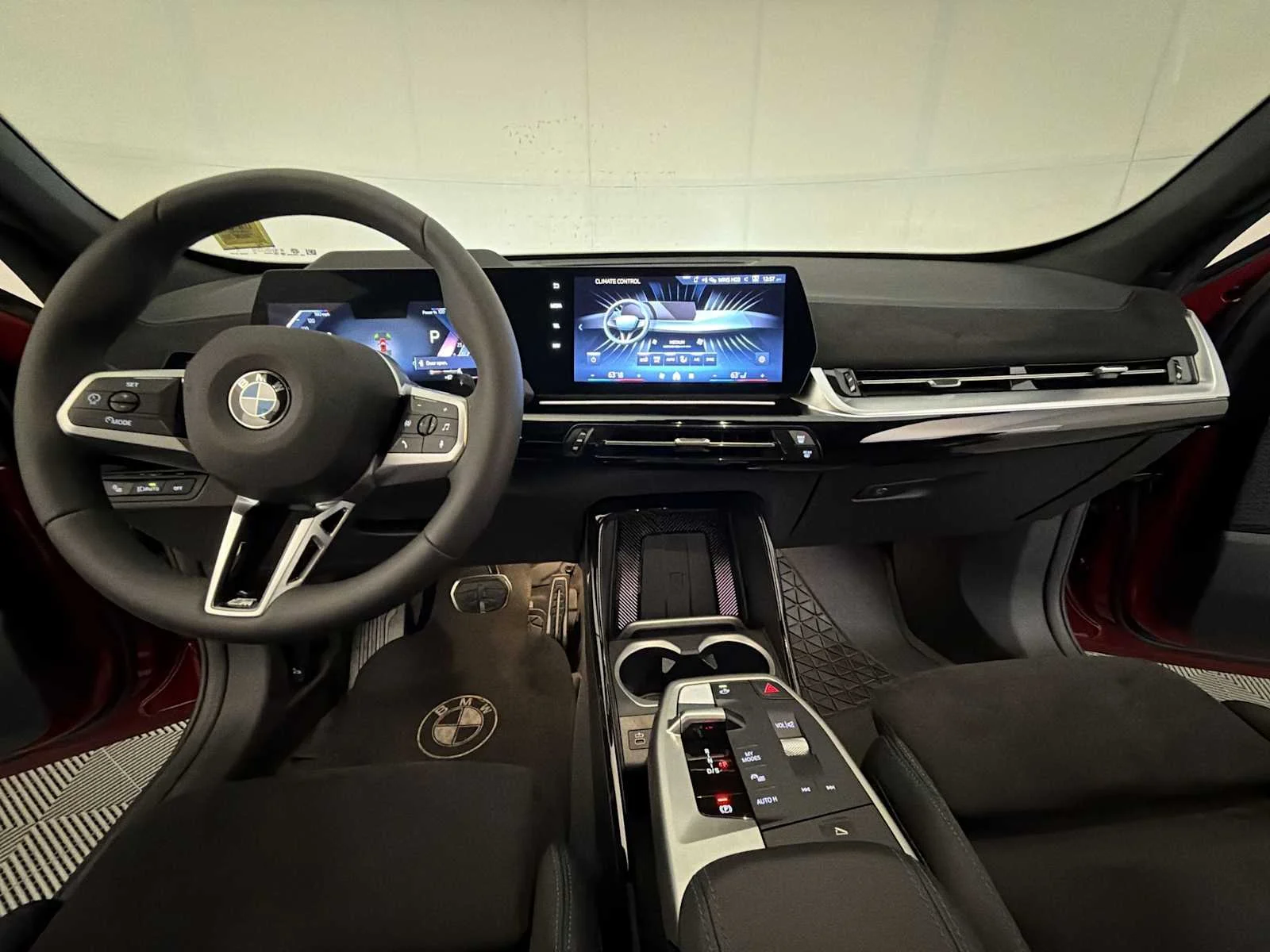 2026 BMW X1 28i - Photo 16