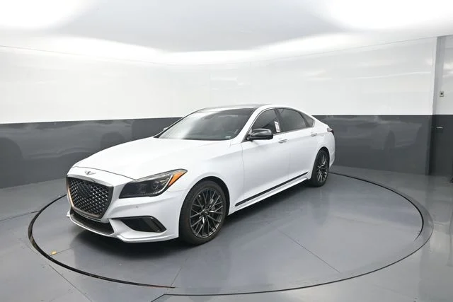 Used 2018 White Genesis 3.3T Sport image 37