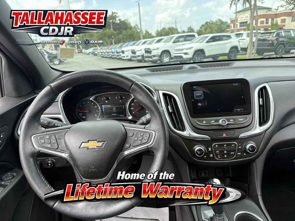 Used 2018 Pearl Chevrolet LT image 30