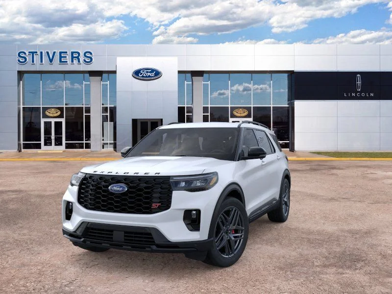 New 2026 Star White Metallic Tri-Coat Ford ST image 2