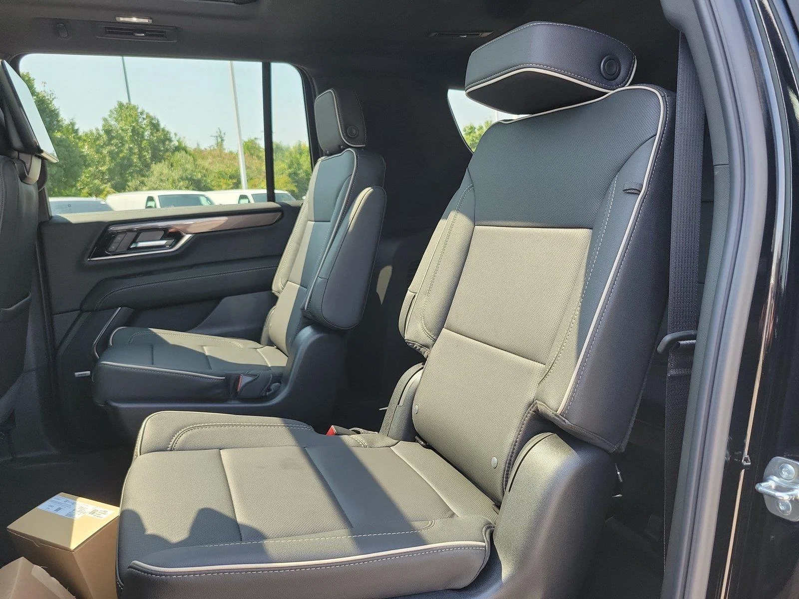 2026 GMC Yukon XL Elevation - Photo 15