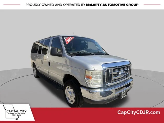 Used 2013 Silver Ford XLT image 1