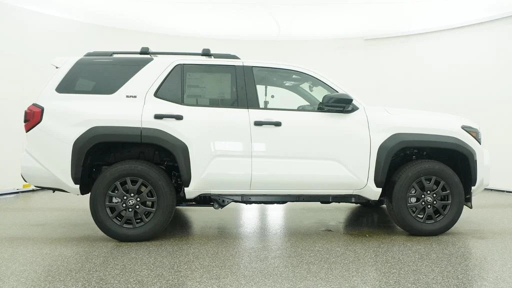 New 2026 Ice Cap Toyota SR5 image 21