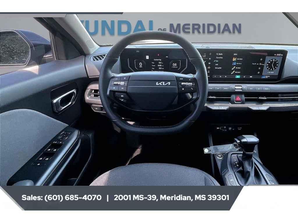 Used 2025 Interstellar Gray Kia EX image 5