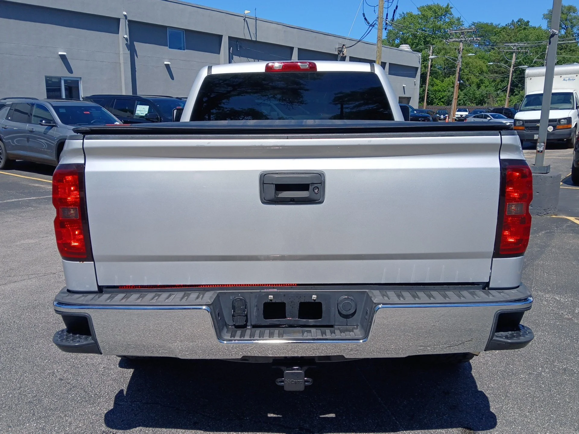 Used 2014 Silver Ice Metallic Chevrolet LT image 22
