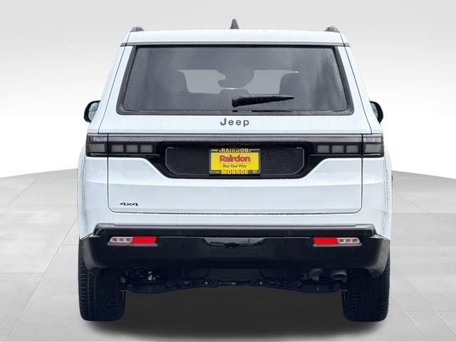New 2026 Bright White Clear-Coat Exterior Paint Jeep Limited Reserve image 6