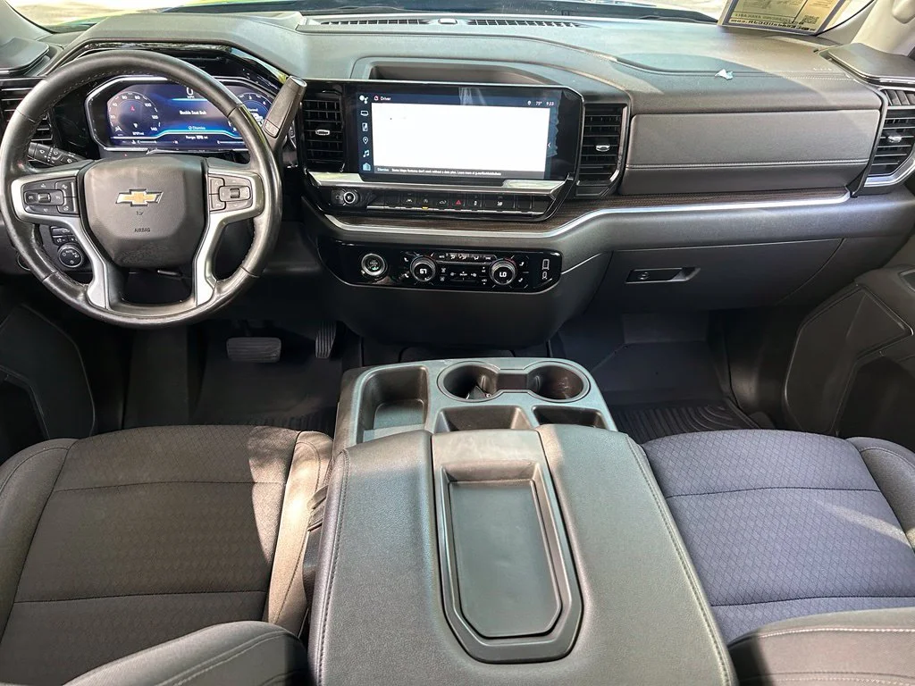 Used 2022 Glacier Blue Metallic Chevrolet LT image 9