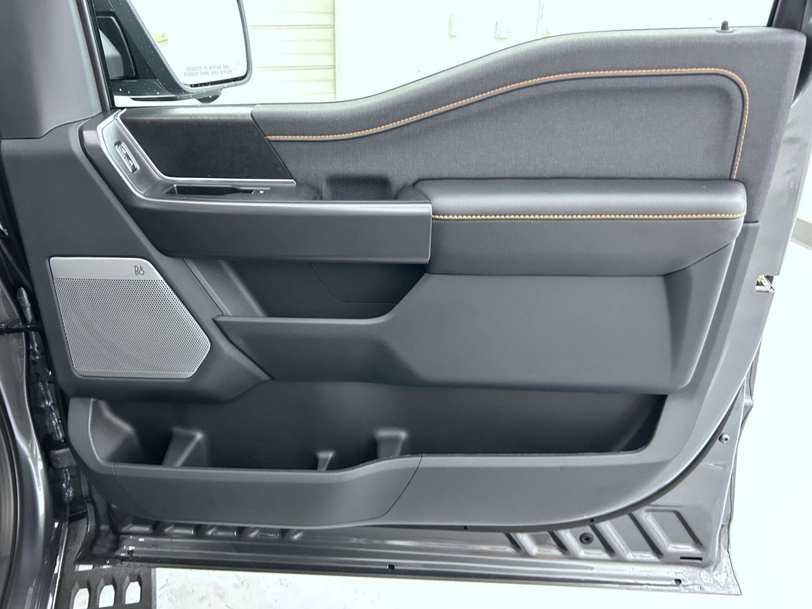 New 2026 Carbonized Gray Metallic Ford Tremor image 16