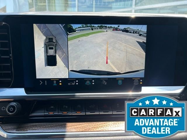 Used 2023 White Chevrolet LT Trail Boss image 27