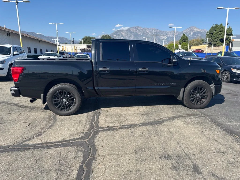 Used 2019 Magnetic Black Nissan SV image 10