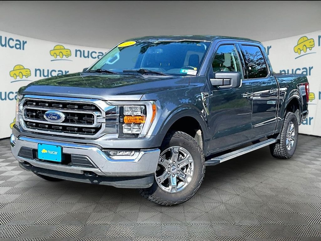 Used 2023 Gray Metallic Ford XLT image 3