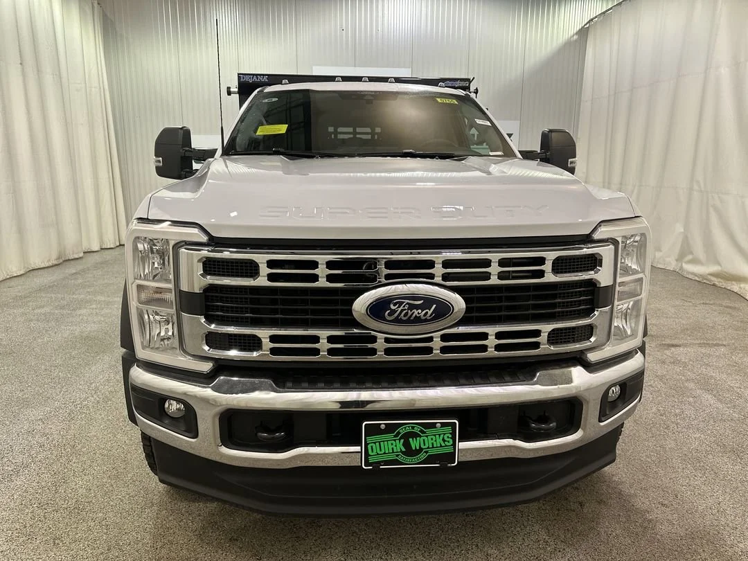 2026 Ford F-550 Super Duty Chassis Cab XL - Photo 2