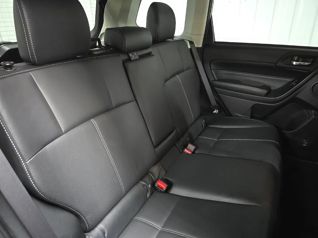 Used 2017 Ice Silver Metallic Subaru 2.5i Touring image 17