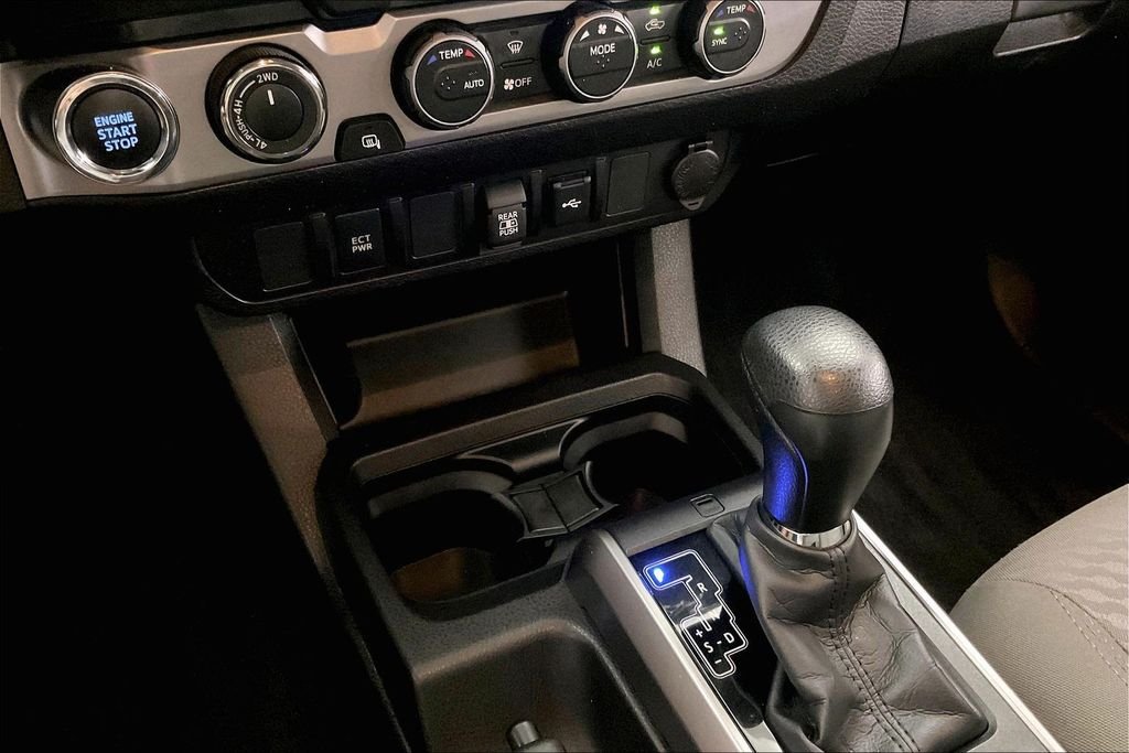 Used 2023 White Toyota SR5 image 37