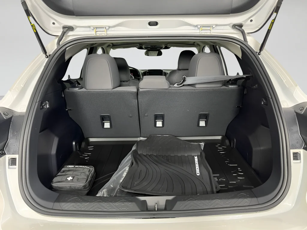 New 2026 White Subaru Premium image 15