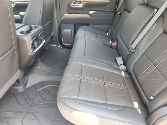 New 2026 Polar White Tricoat Chevrolet High Country image 29