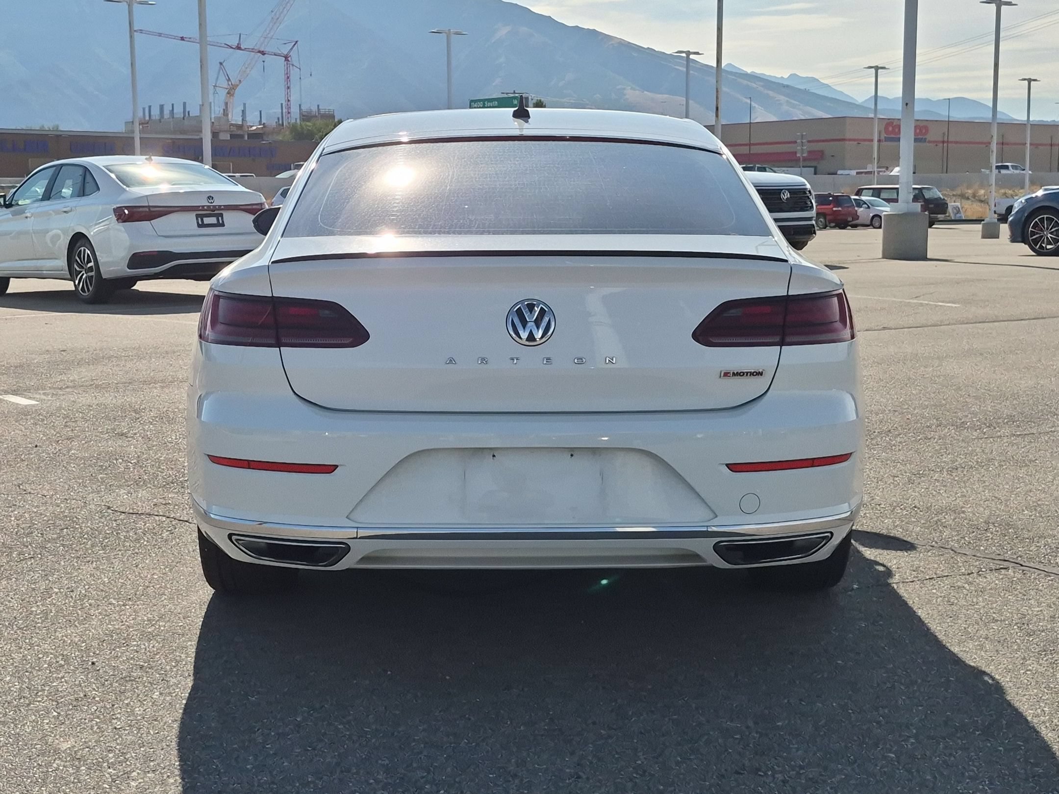 Used 2020 Pure White Volkswagen SEL R-Line image 4