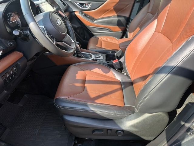 Used 2024 Gray Subaru Touring image 28