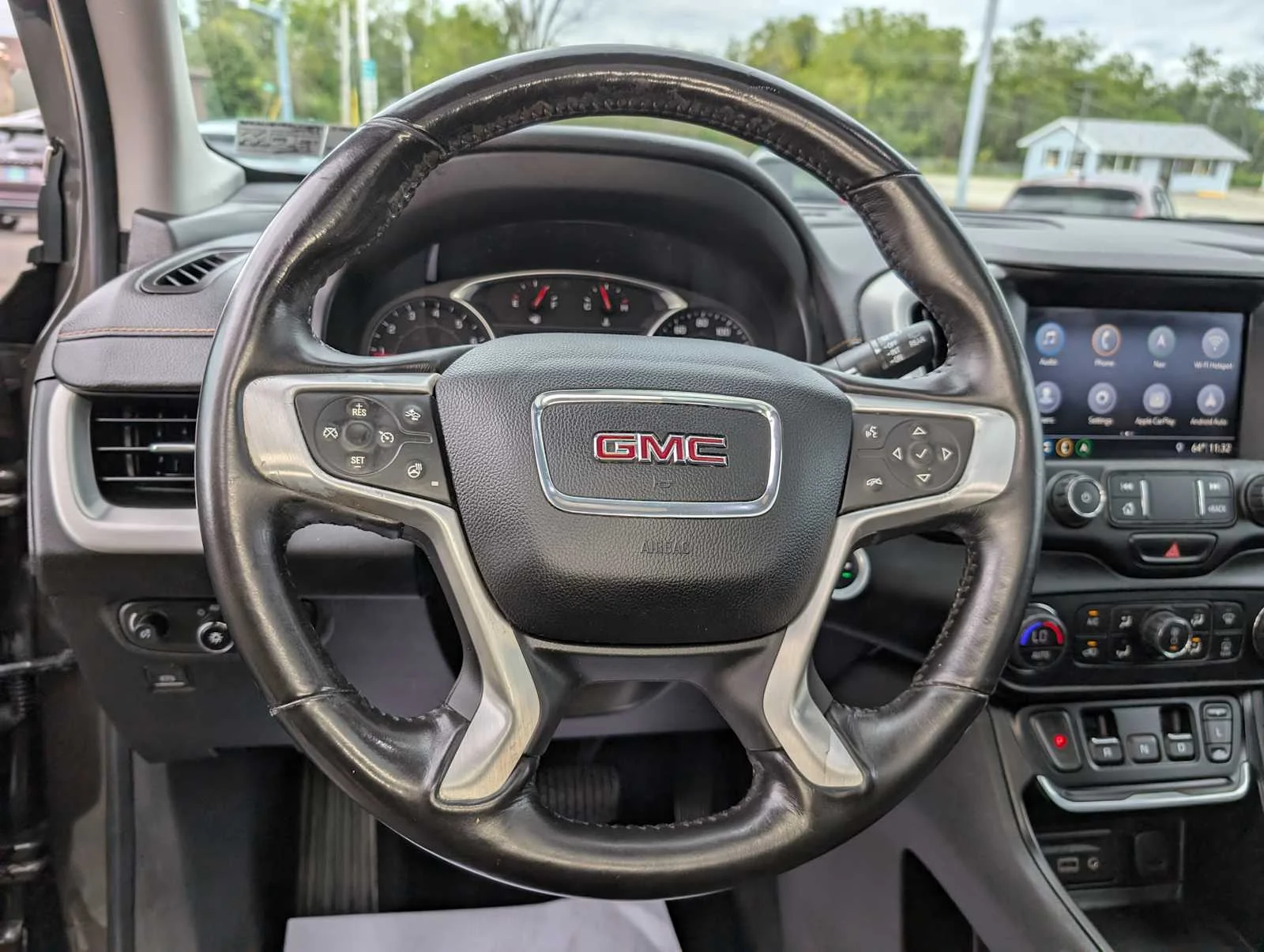 Used 2019 Smokey Quartz Metallic GMC SLT image 37