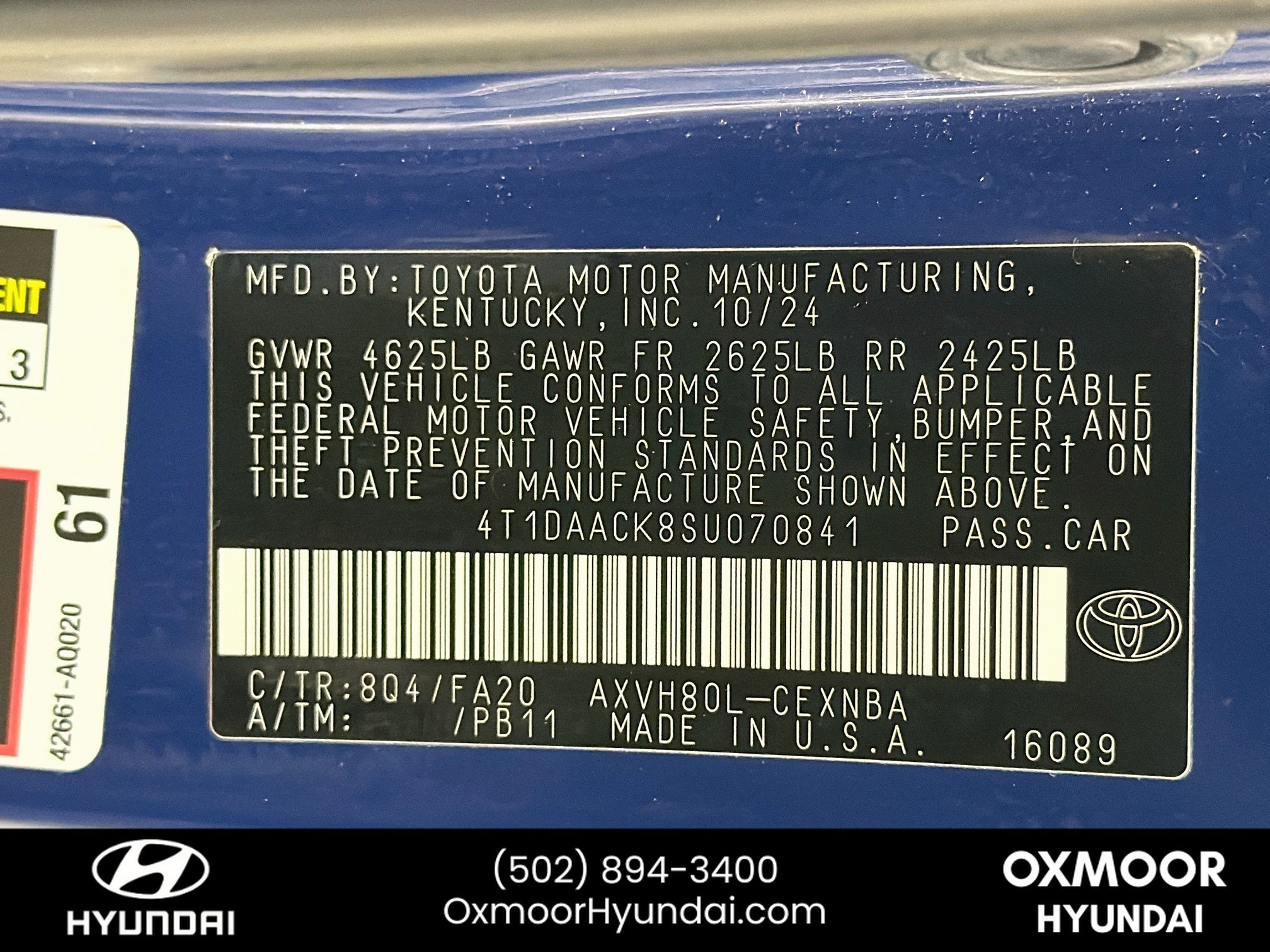 Used 2025 Reservoir Blue Toyota LE image 31