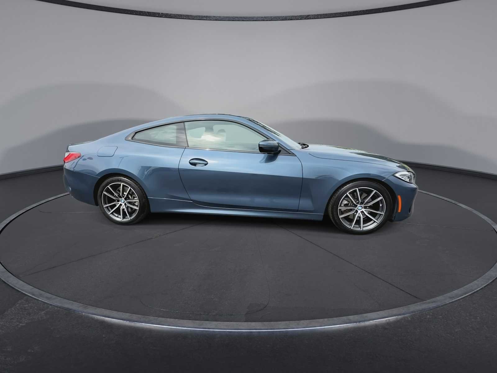 Used 2022 Portimao Blue Metallic BMW 430i image 9